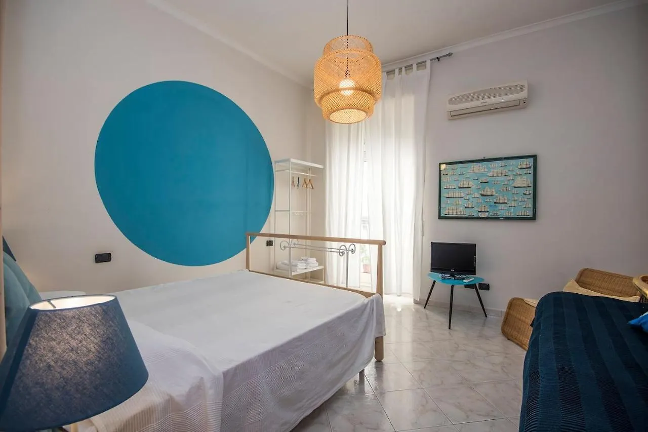 B4 Big Apartment With Terrace And View In Hystorical Centre Naples
